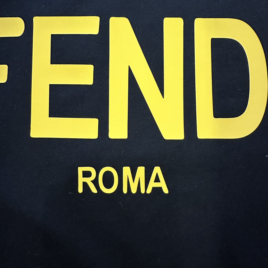 Replica Fendi Black Logo Printed Cotton Crew Neck Short Sleeve T-Shirt