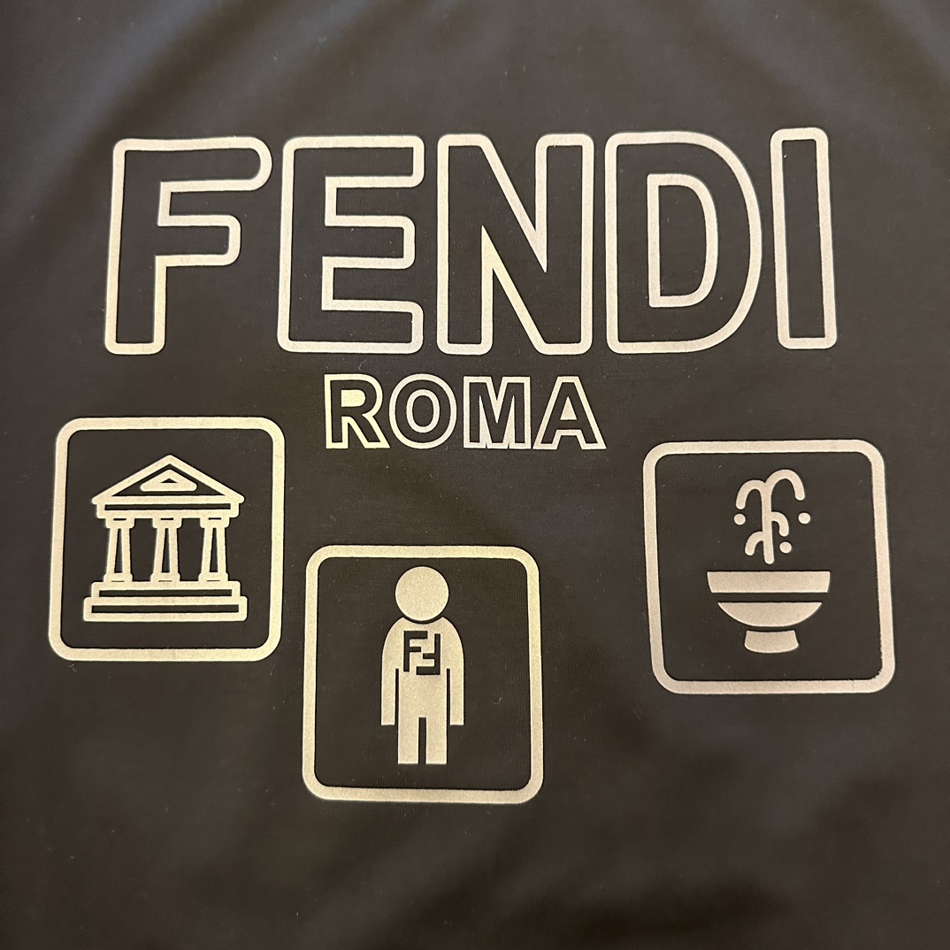 Replica FENDI - Graphic-print boxy-fit cotton-jersey T-shirt