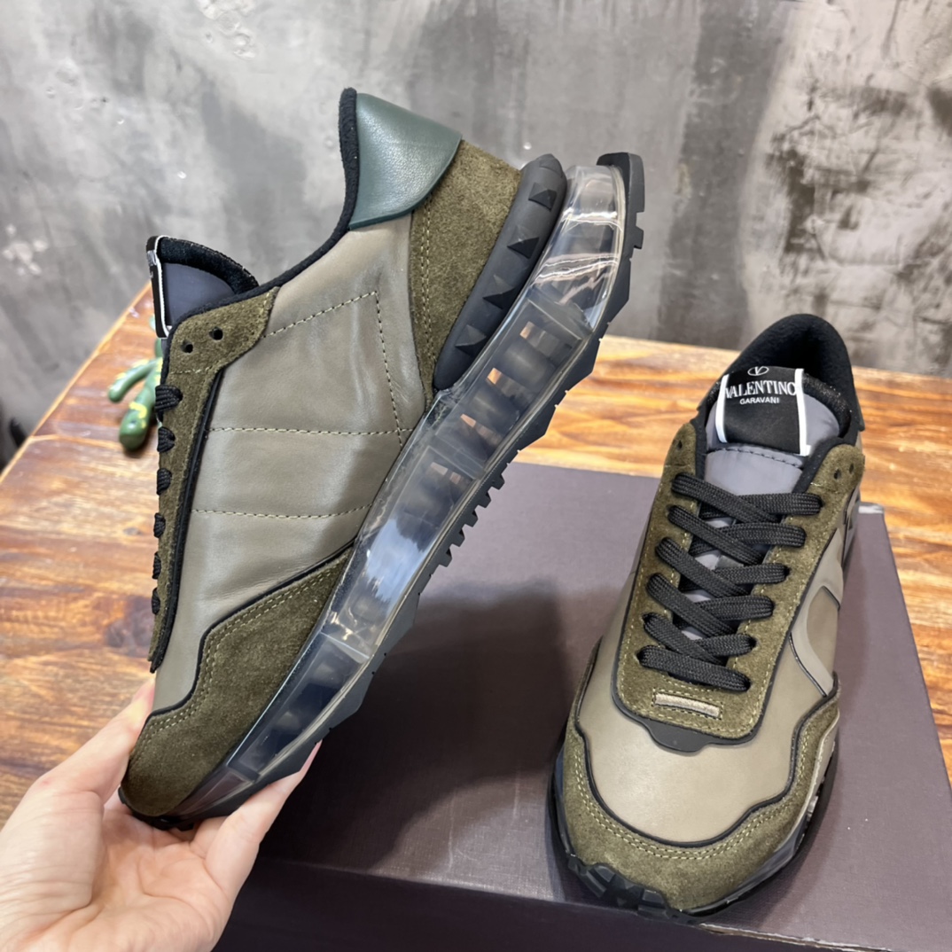 Replica Valentino  Sneakers for man