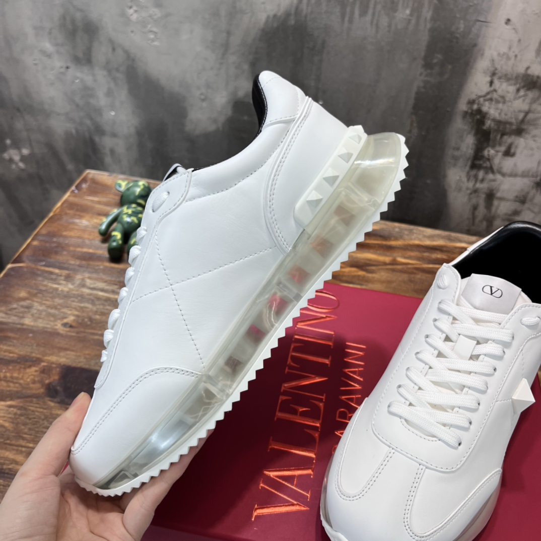 Replica Valentino  Sneakers for man