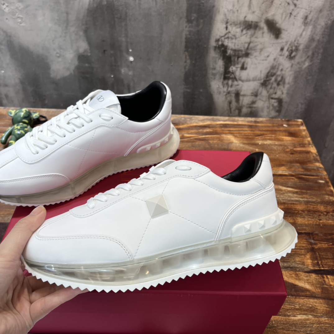 Replica Valentino  Sneakers for man