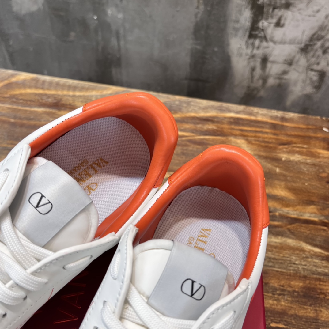 Replica Valentino  Sneakers for man