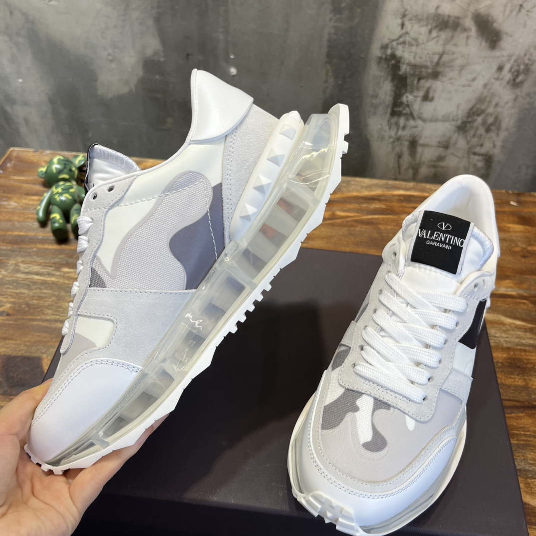 Replica Valentino  Sneakers for man