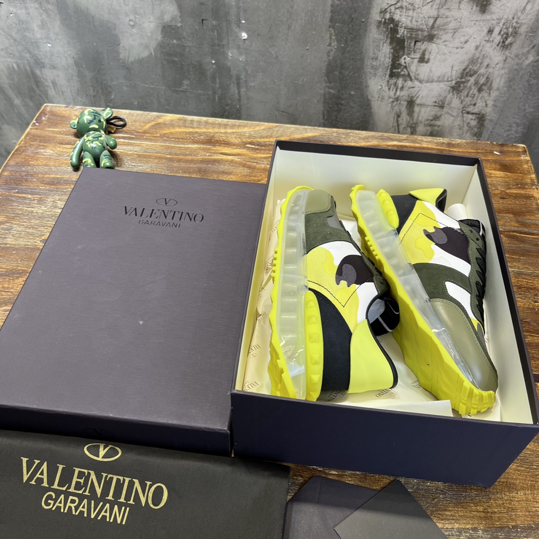 Replica Valentino Garavani Shoes | Pre-Loved Valentino Rock Stud Sneakers