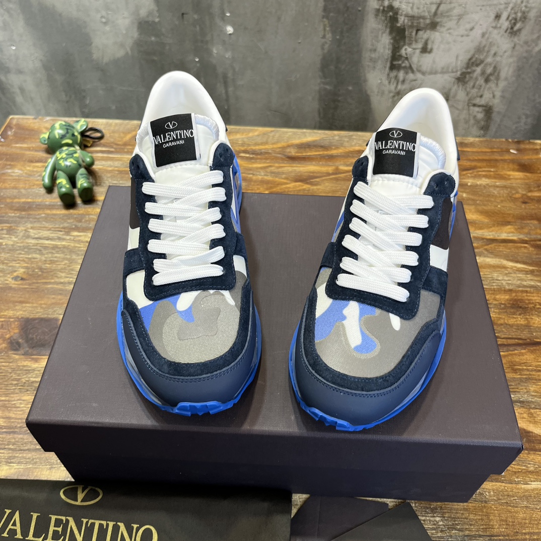 Replica Valentino  Sneakers for man