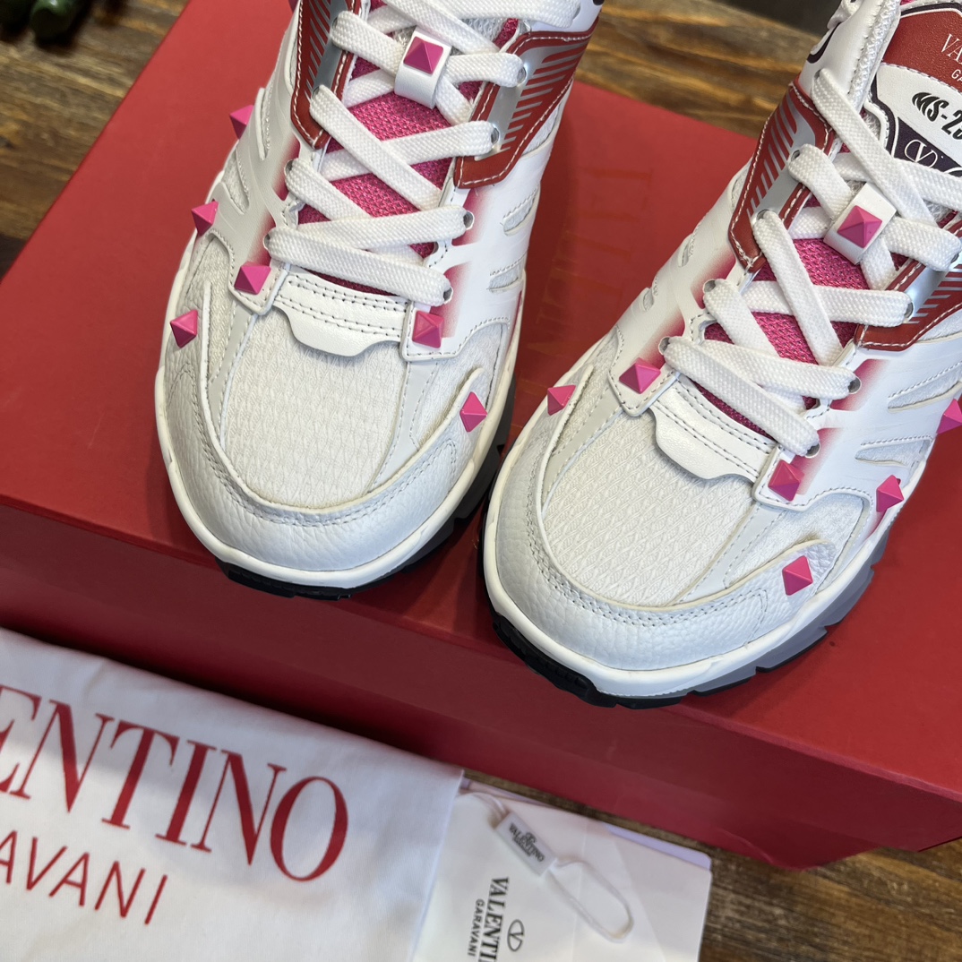 Replica Valentino  Sneakers for man