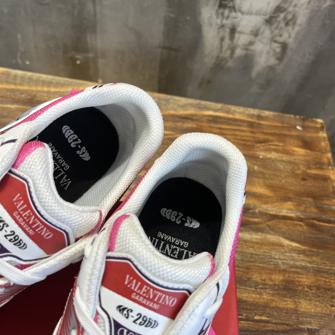 Replica Valentino  Sneakers for man