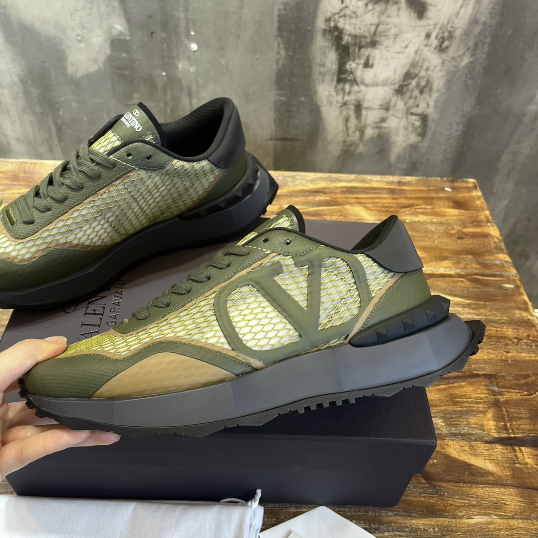 Replica Valentino Garavani Khaki Netrunner Trainers