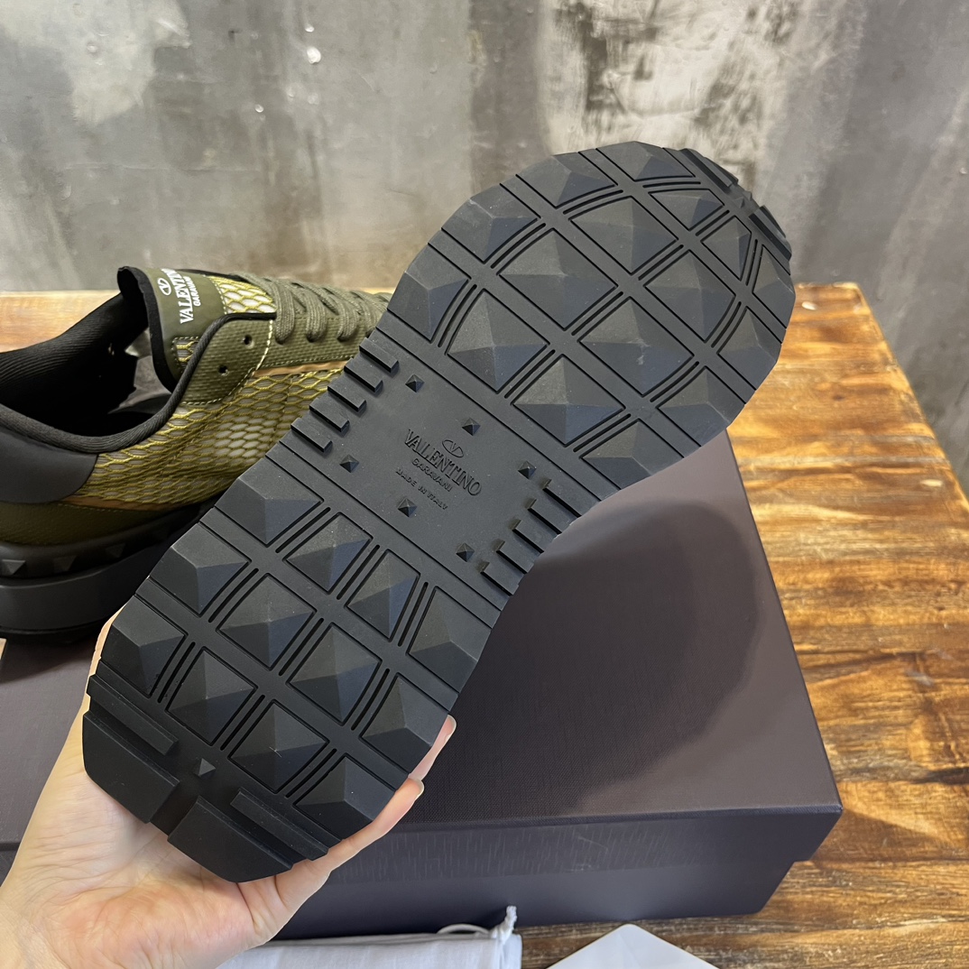 Replica Valentino Garavani Khaki Netrunner Trainers