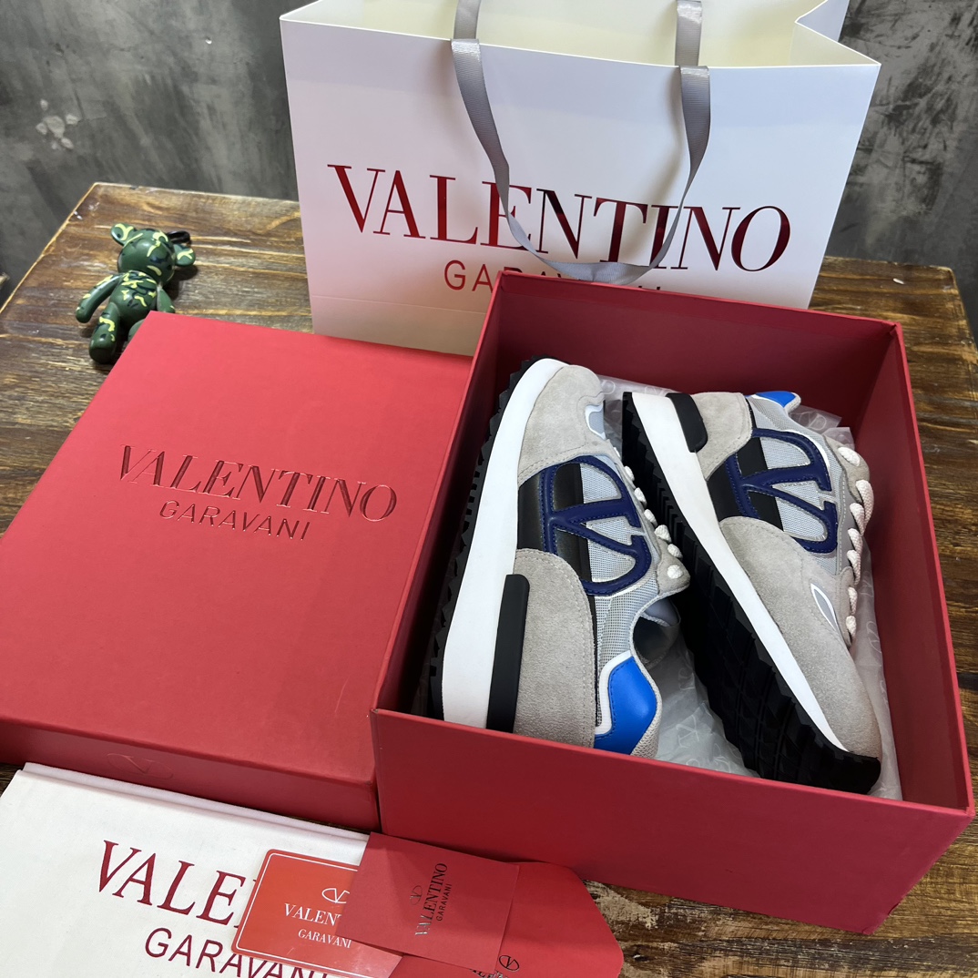 Replica "Vlogo Pace" Low-Top sneaker