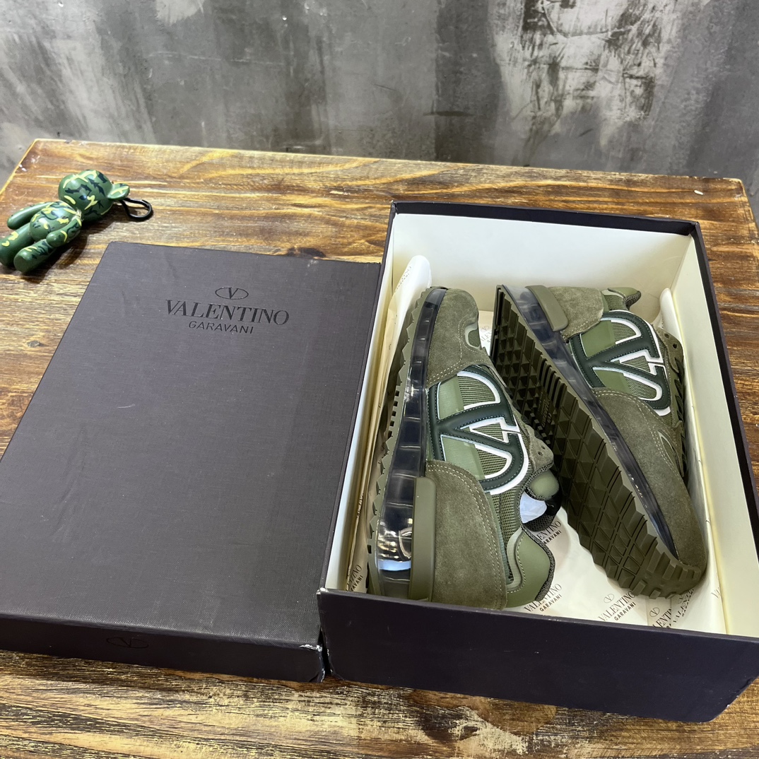 Replica Valentino Garavani sneakers for Men