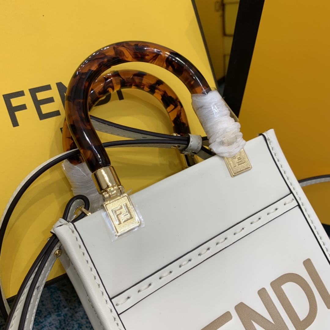 Replica Fendi Tresor Handbags