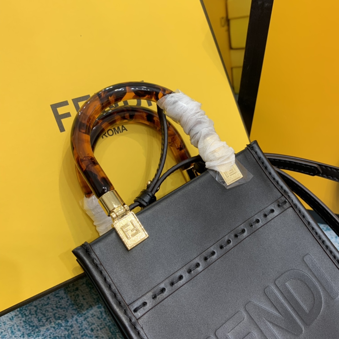 Replica Fendi Tresor Handbags