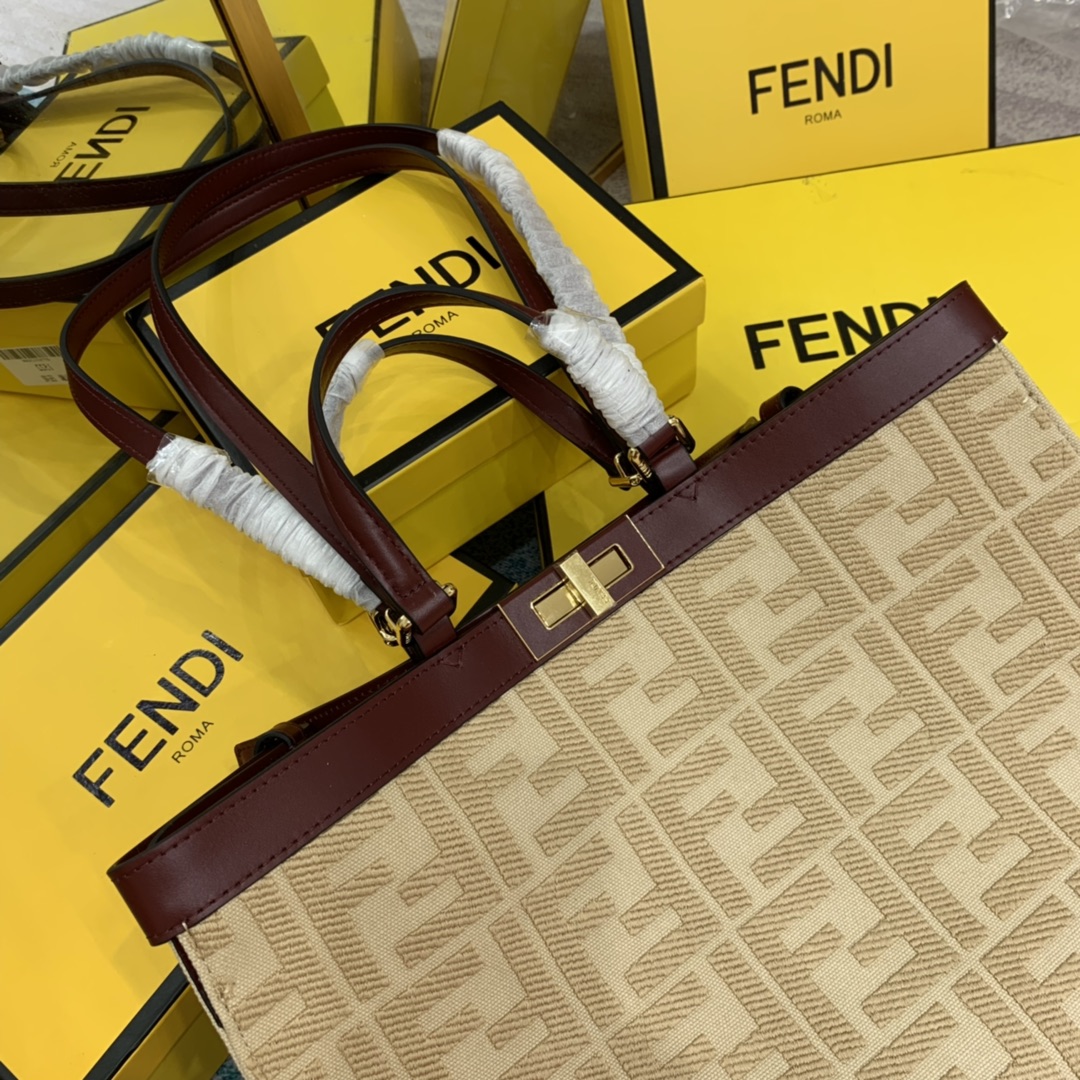 Replica Fendi Peekaboo X-Tote Handbags