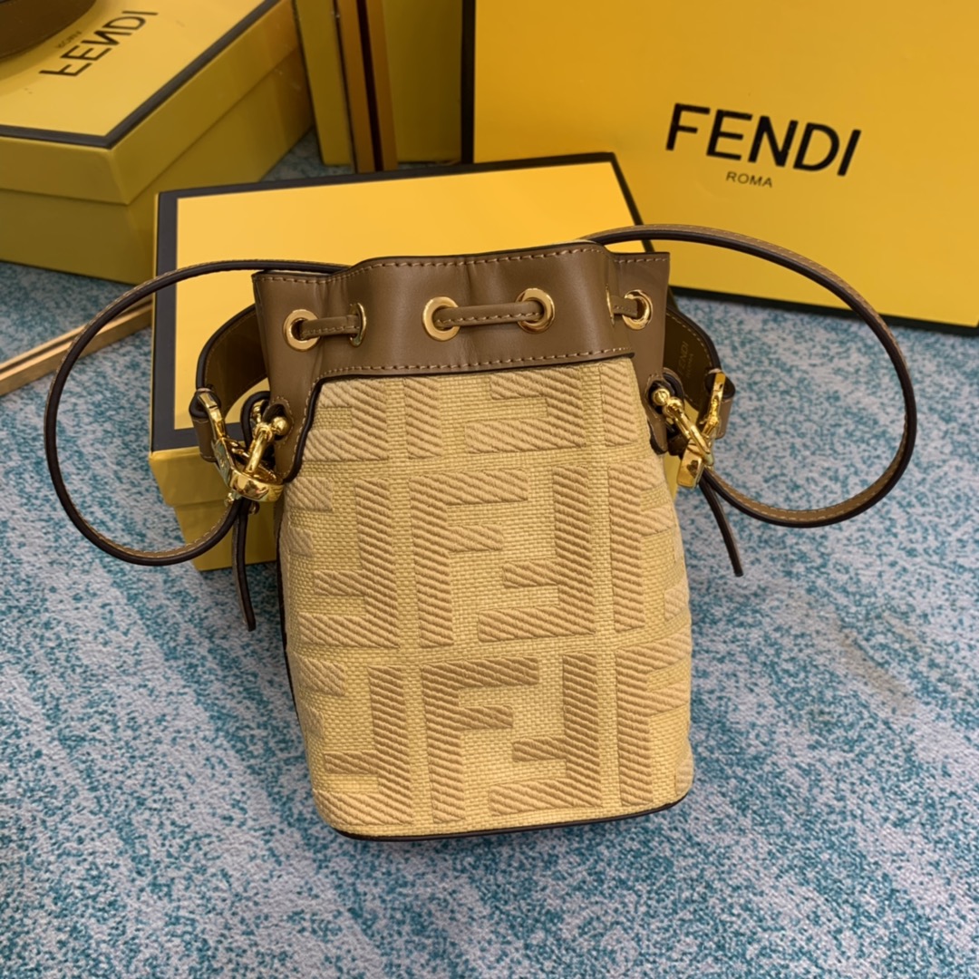 Replica Fendi Peekaboo X-Tote Handbags