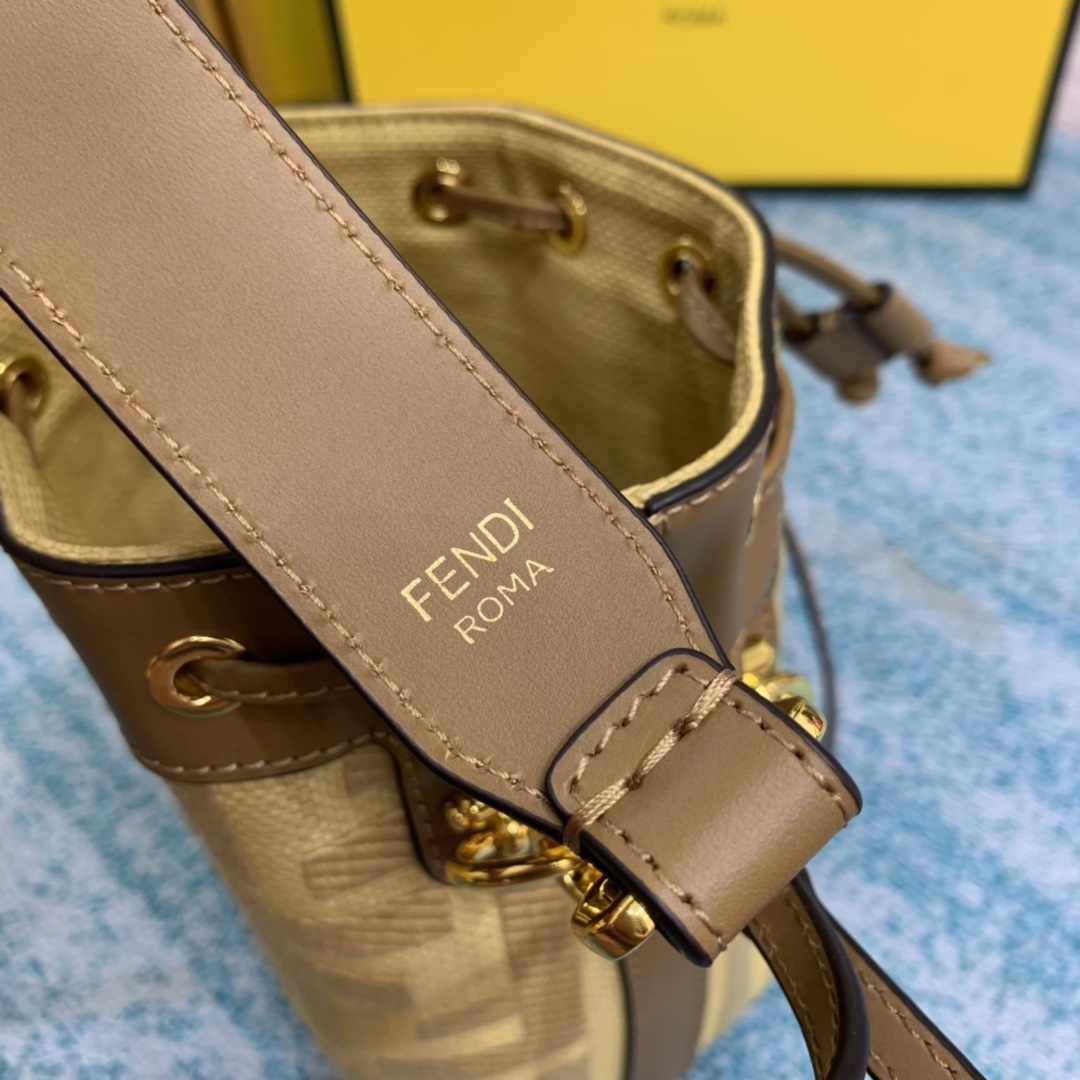 Replica Fendi Peekaboo X-Tote Handbags