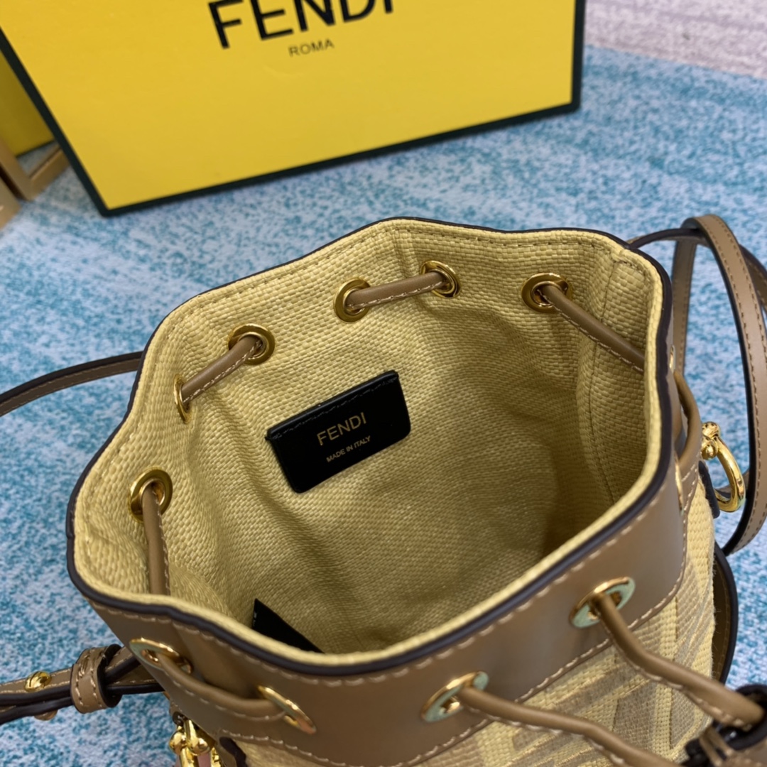 Replica Fendi Peekaboo X-Tote Handbags