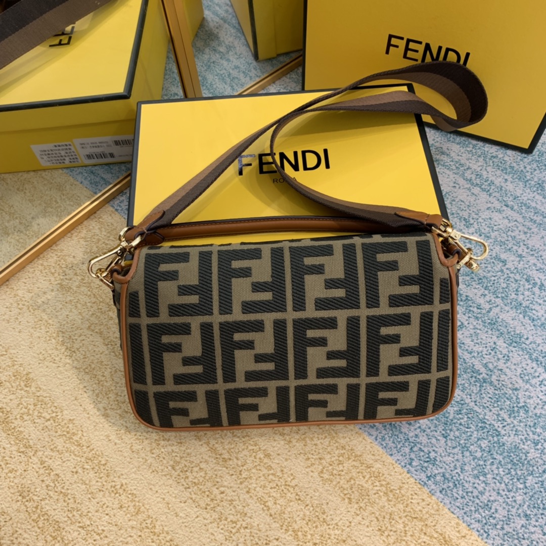 Replica Fendi Baguette Handbags