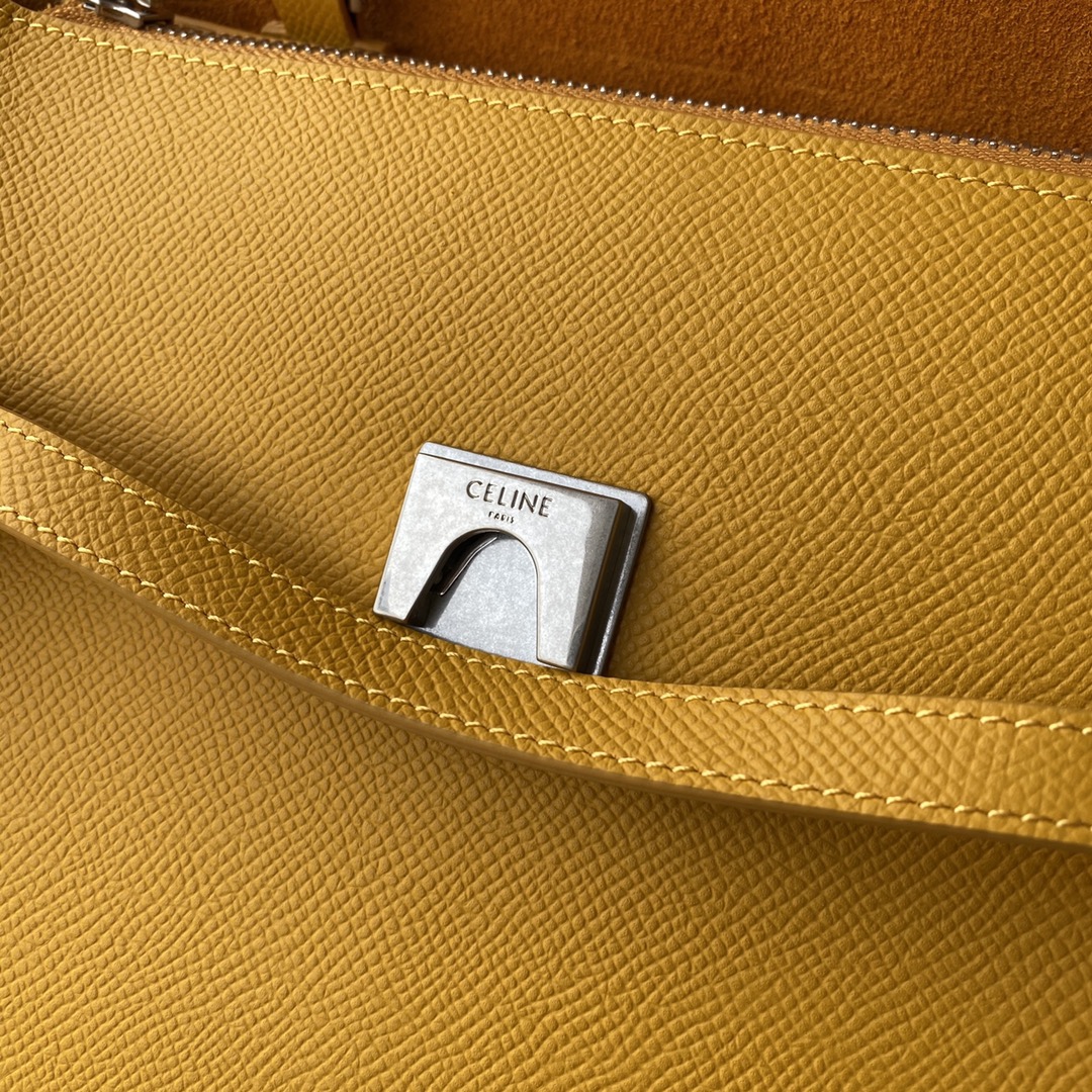 Replica Celine Belt Bag in Grained Calfskin