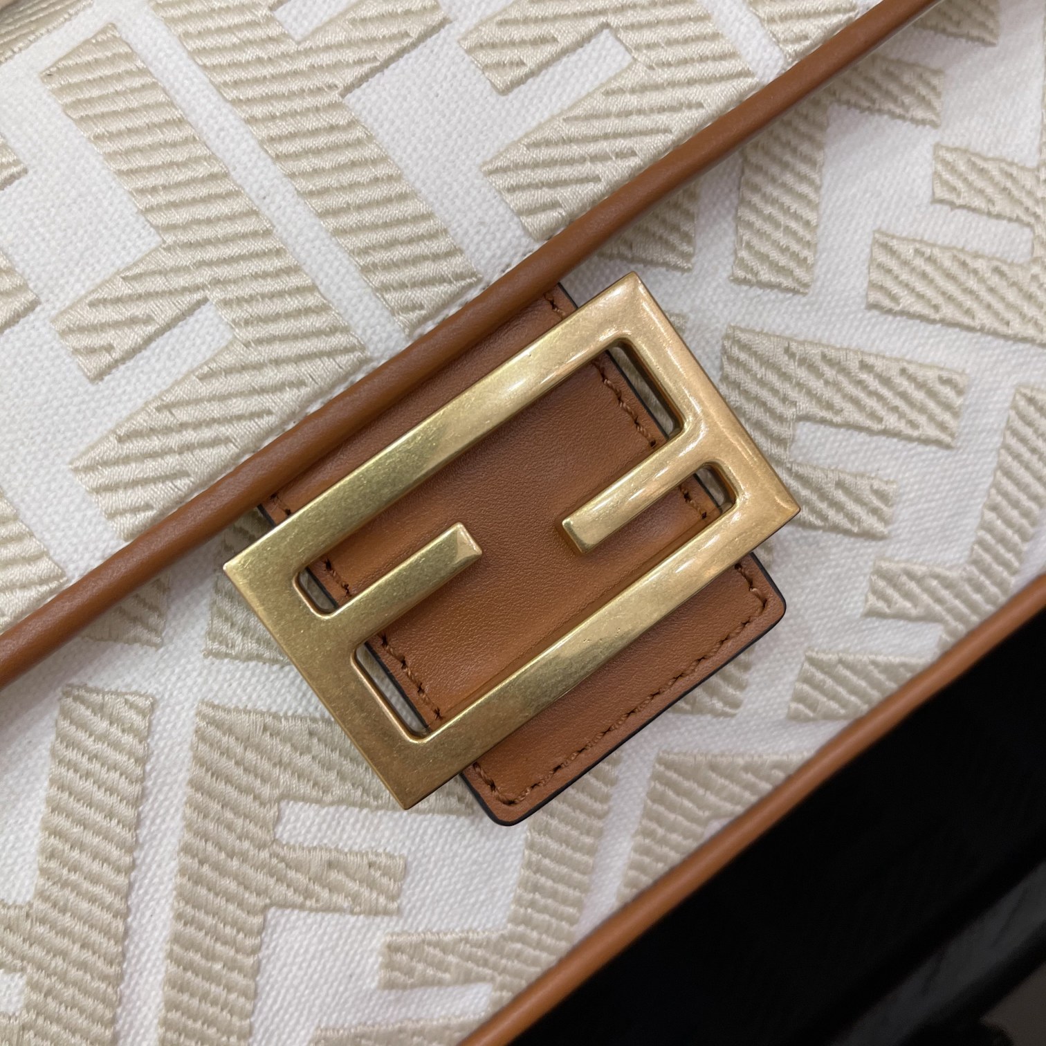 Replica Fendi Vertigo Handbags