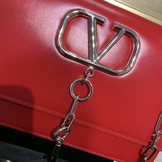 Replica Valentino Garavani Vcase Handbags