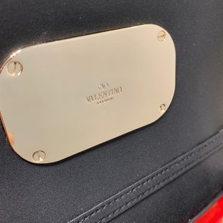 Replica Valentino Garavani Vcase Handbags