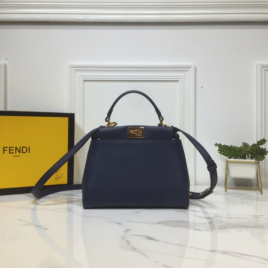 Replica Fendi Peekaboo Handbags