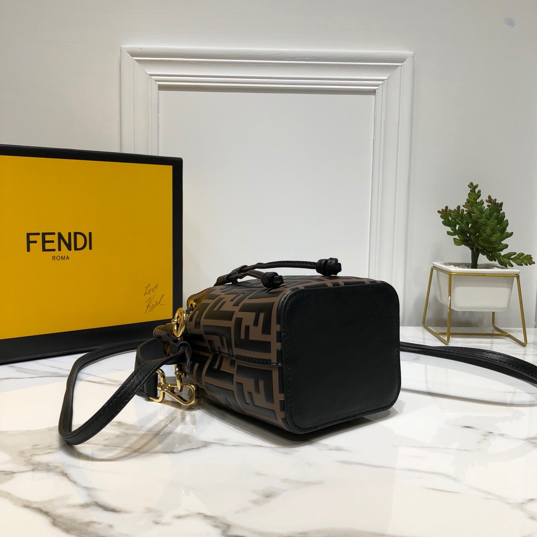 Replica Fendi MON TRÉSOR Handbags