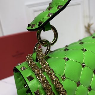 Replica Valentino Garavani ROCKSTUD SPIKE Handbags