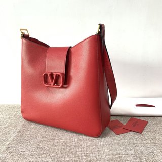 Replica Valentino Garavani LOGOValentino Handbags