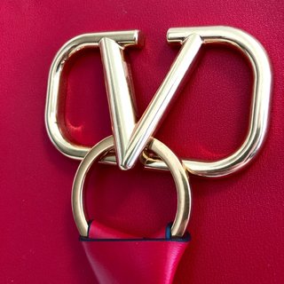 Replica Valentino Garavani N/S Vring Handbags