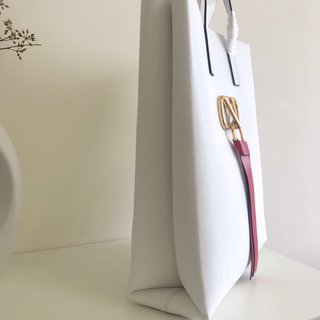 Replica Valentino Garavani N/S Vring Handbags