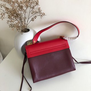 Replica Valentino Garavani Vring Handbags