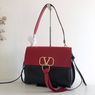 Replica Valentino Garavani Vring Handbags