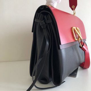 Replica Valentino Garavani Vring Handbags