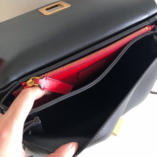 Replica Valentino Garavani Vring Handbags