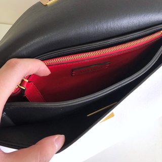 Replica Valentino Garavani Vring Handbags