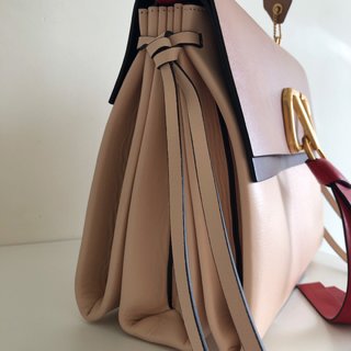 Replica Valentino Garavani Vring Handbags