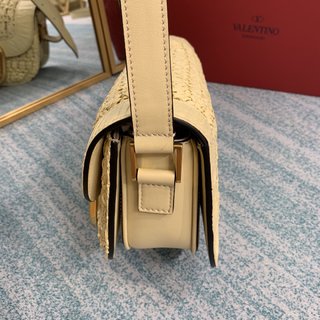 Replica Valentino Garavani Supervee Handbags