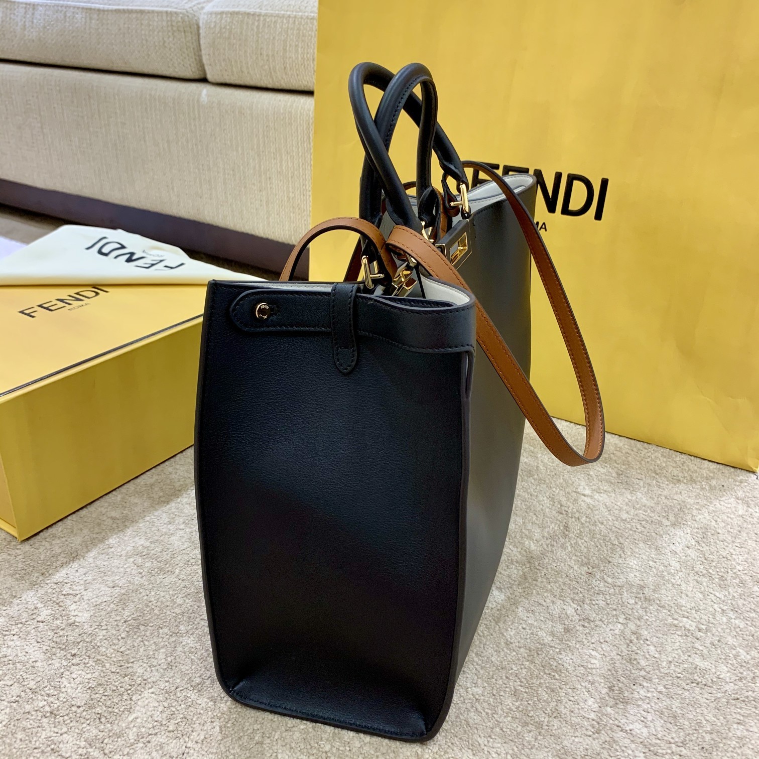 Replica Fendi Peekaboo X-Lite Handbags