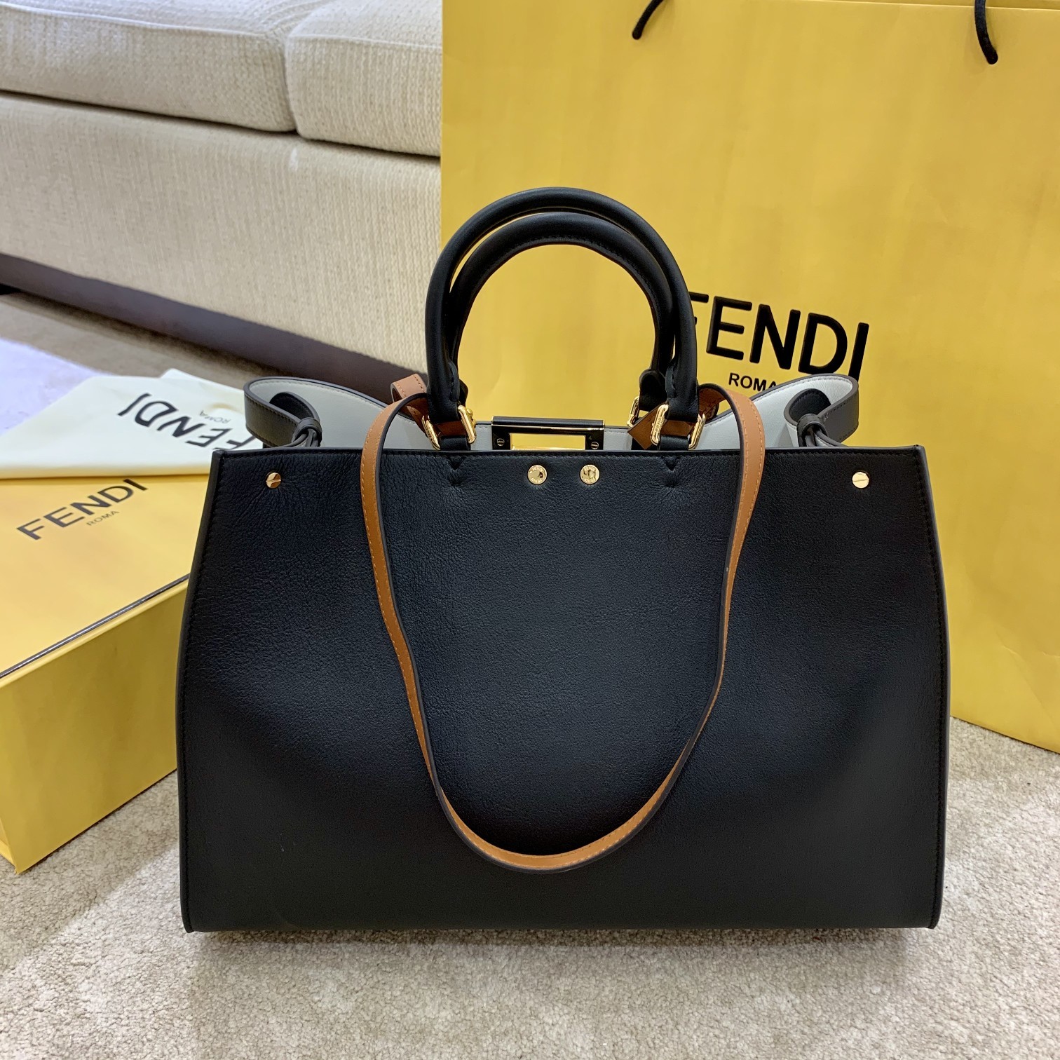 Replica Fendi Peekaboo X-Lite Handbags