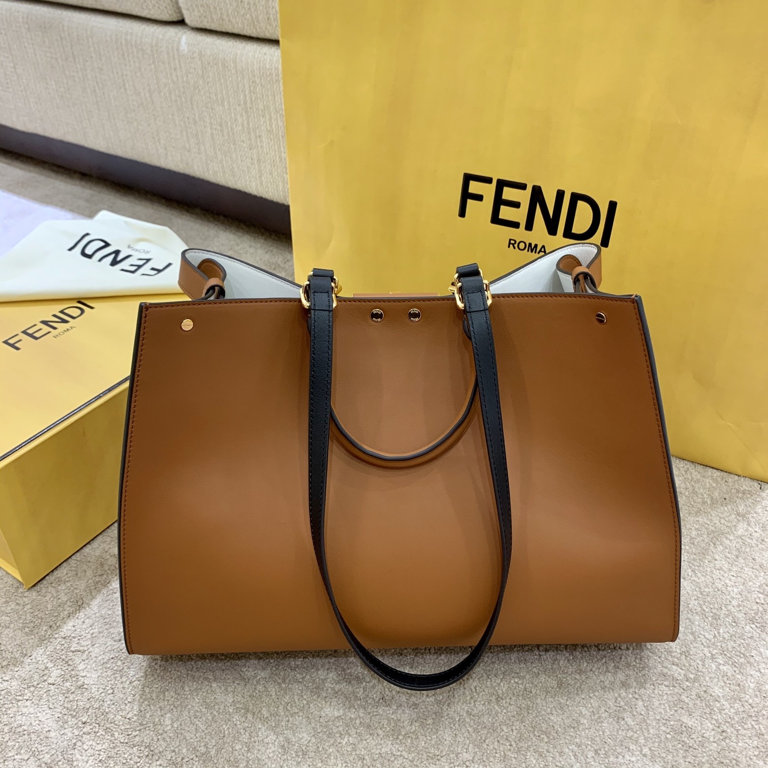 Replica Fendi Peekaboo X-Lite Handbags