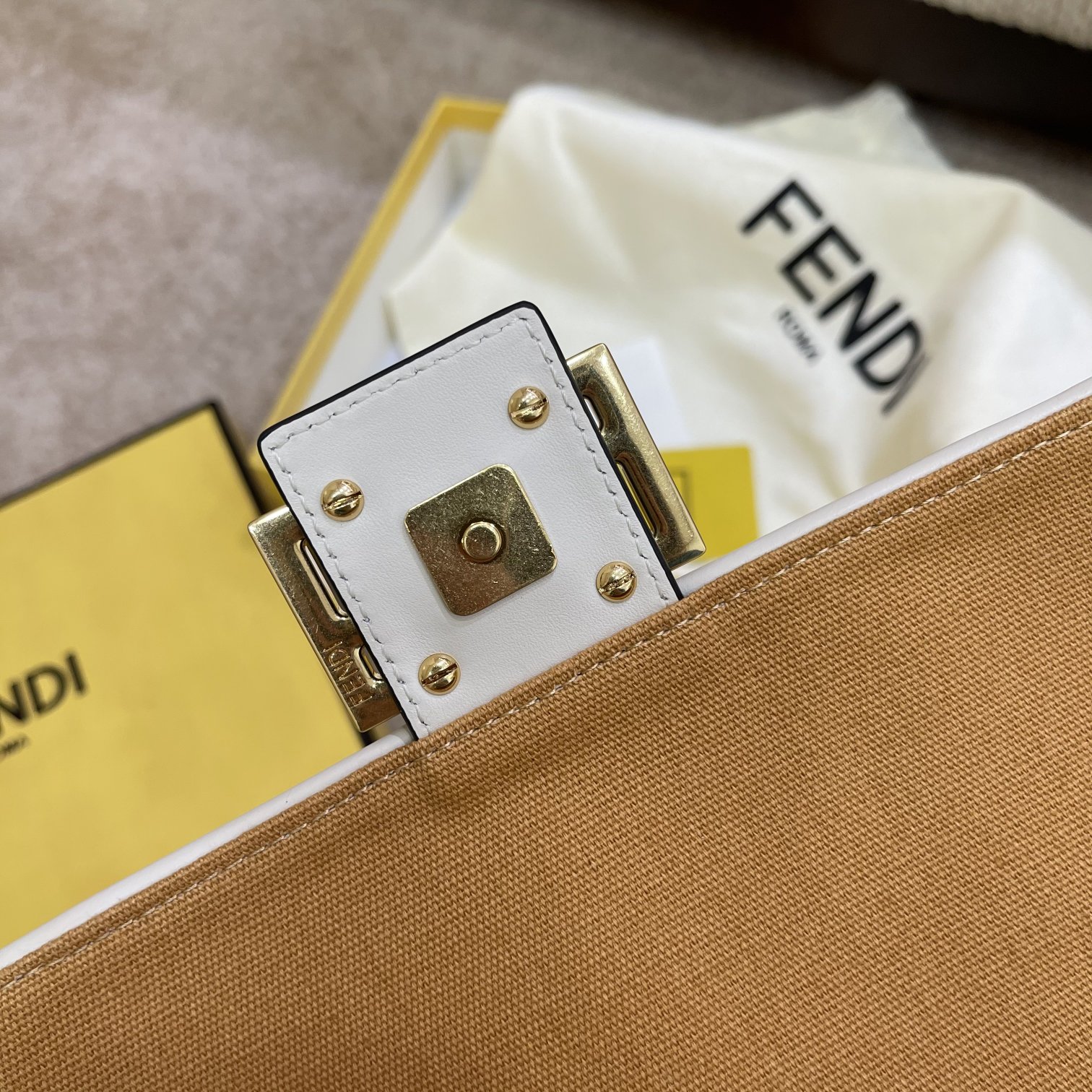 Replica Fendi Vertigo Handbags