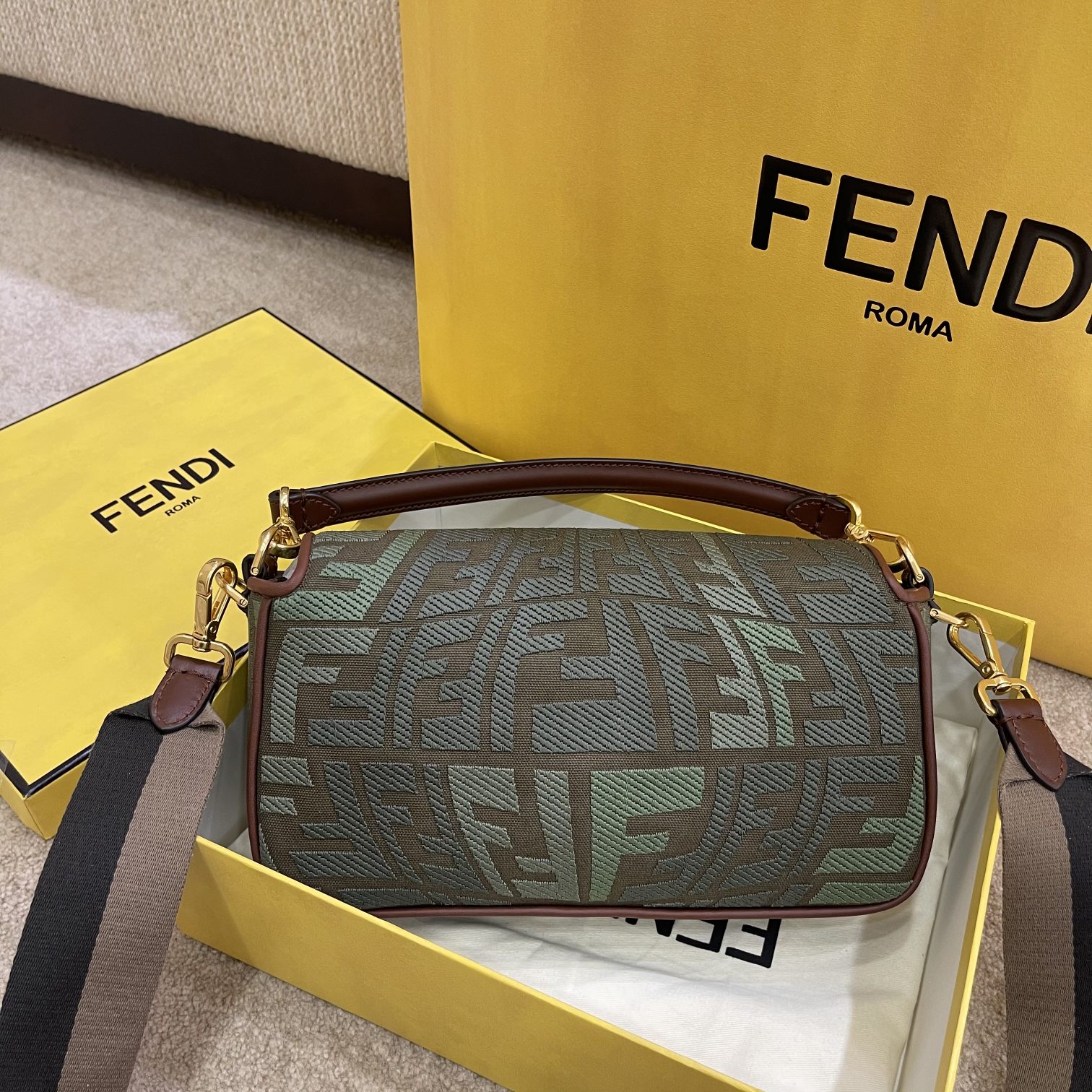 Replica Fendi Vertigo Handbags