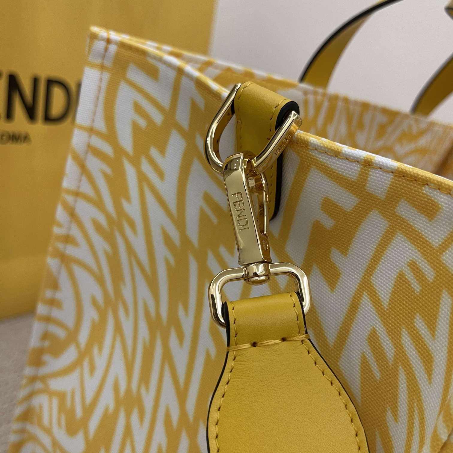 Replica Fendi Vertigo Handbags