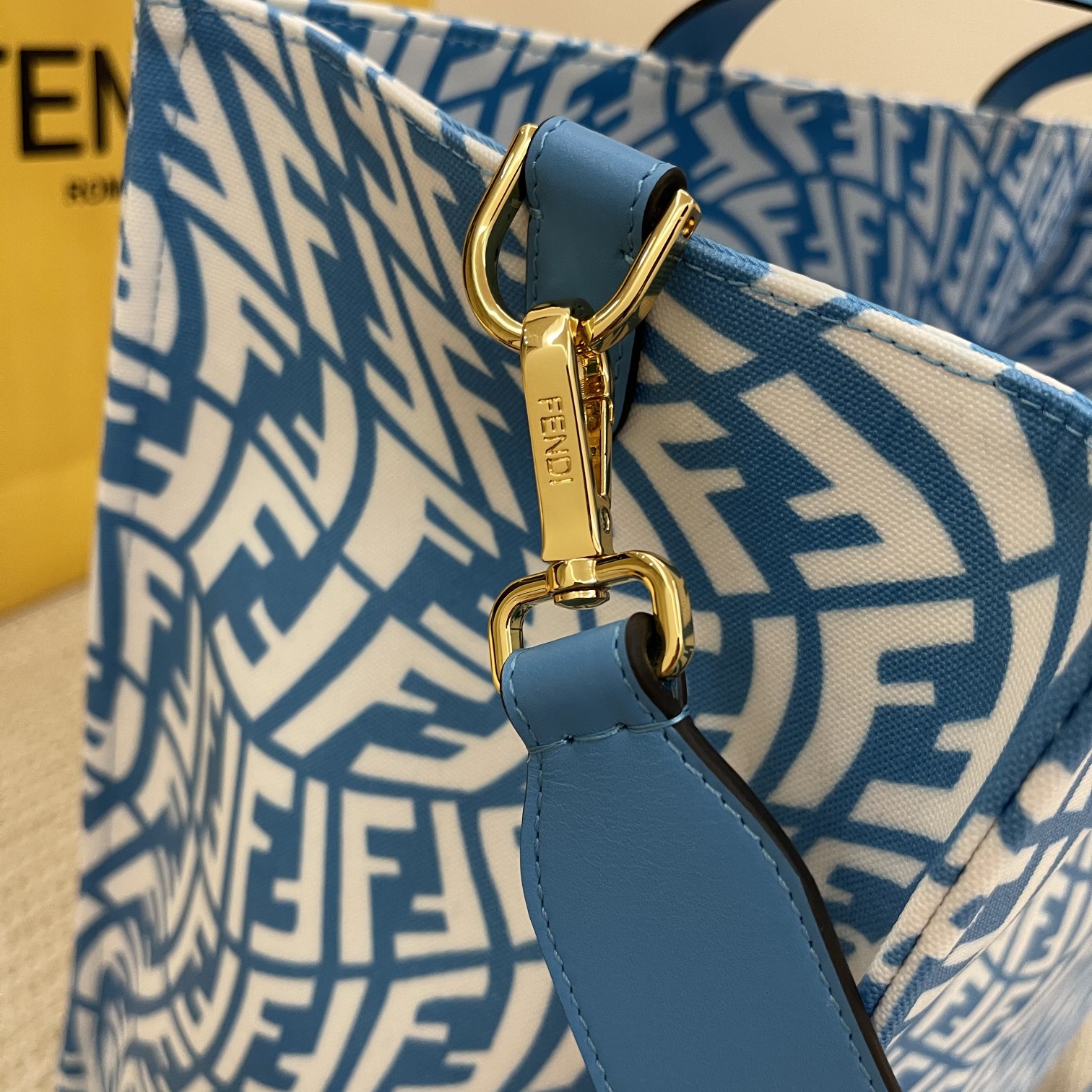 Replica Fendi Vertigo Handbags