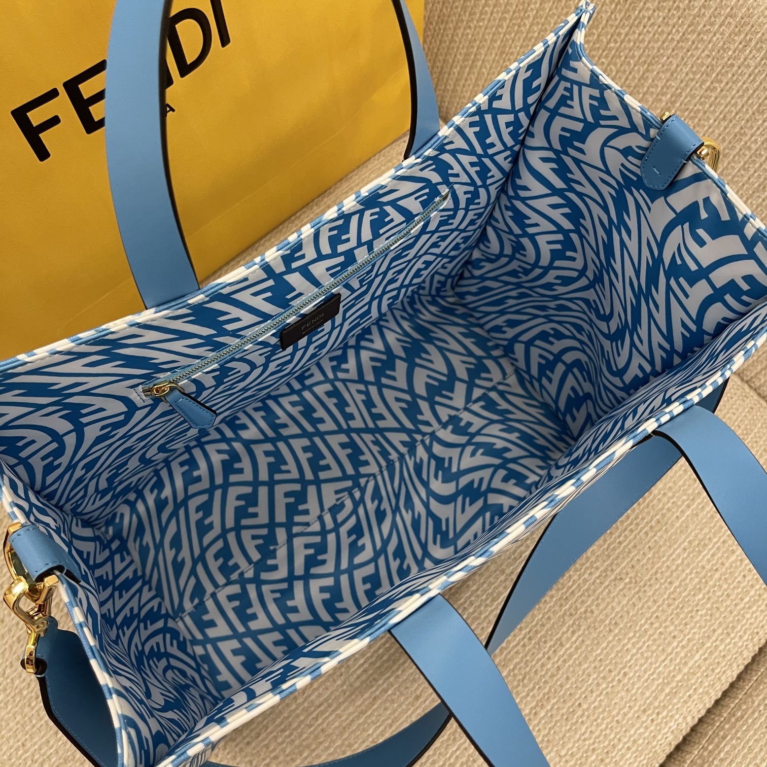 Replica Fendi Vertigo Handbags