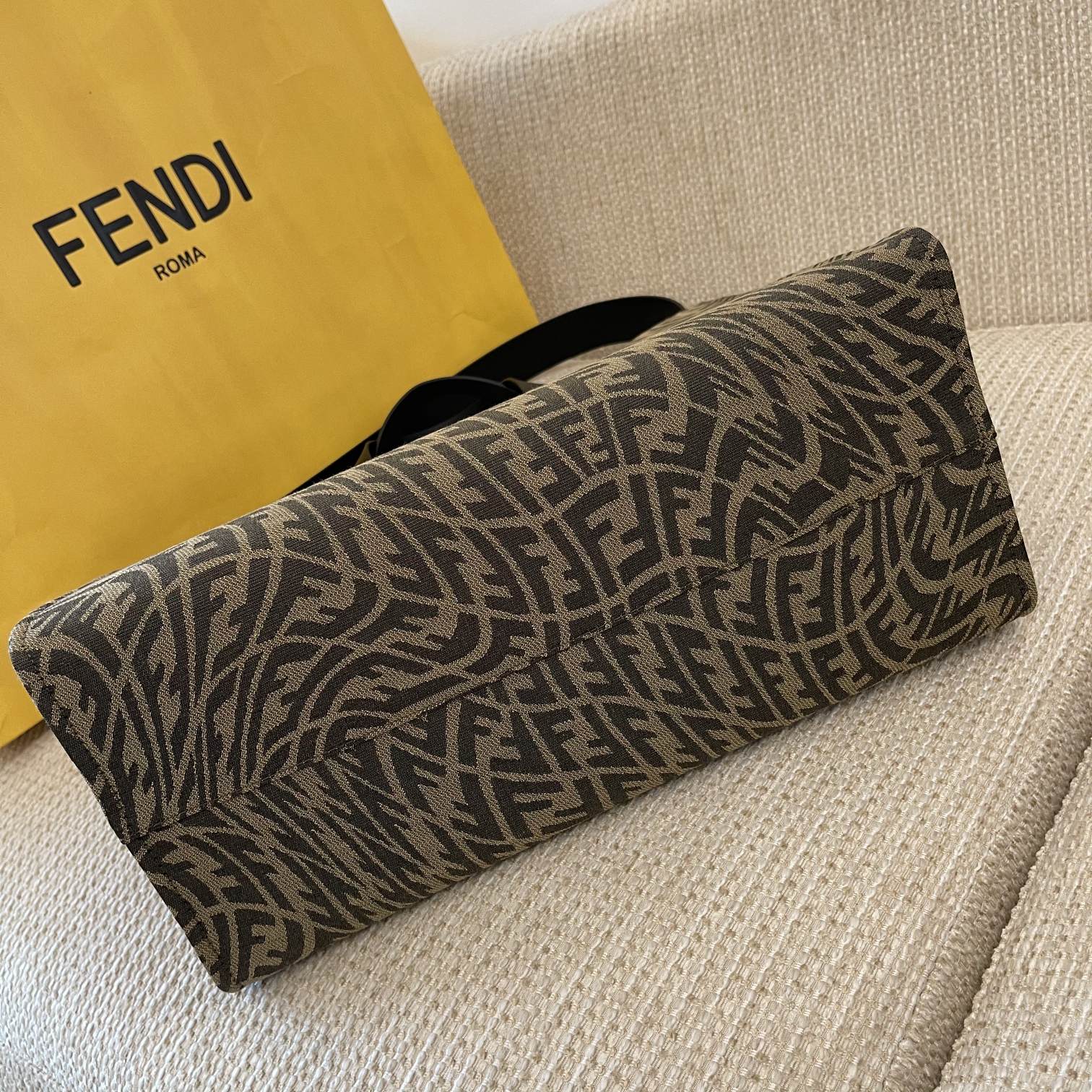 Replica Fendi Vertigo Handbags