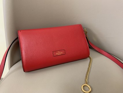 Replica Valentino Garavani VSLING Handbags