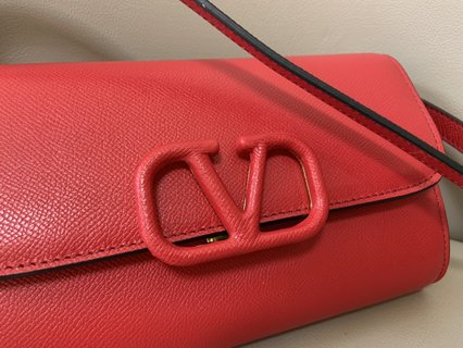 Replica Valentino Garavani VSLING Handbags